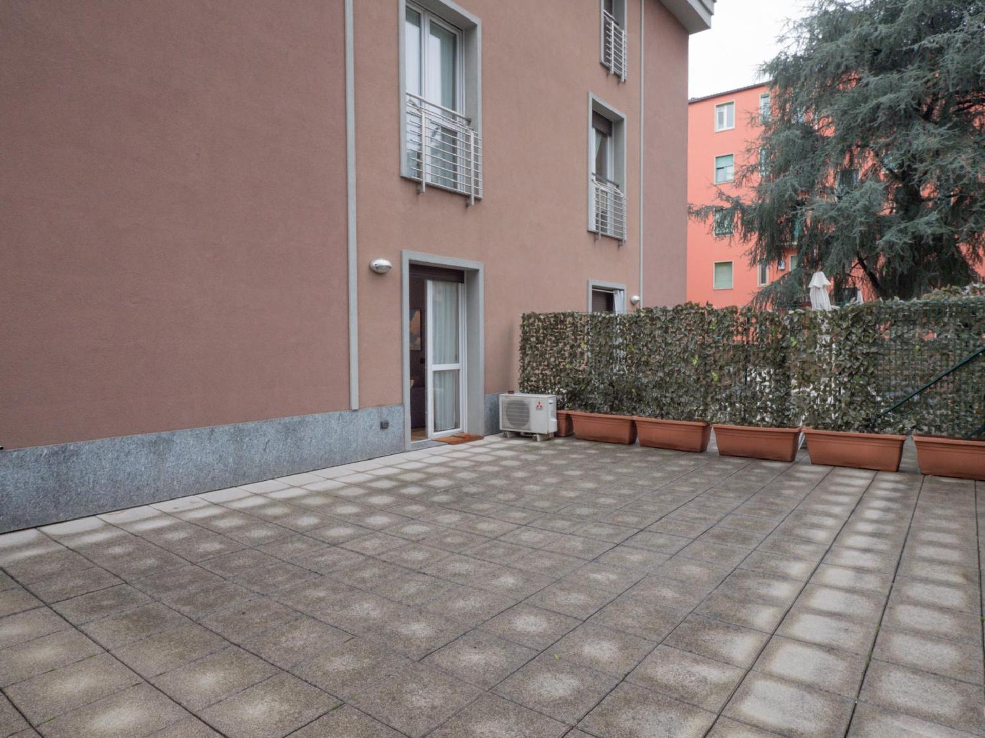 Rentopolis Apartments - Palazzo Candiani Mediolan Zewnętrze zdjęcie